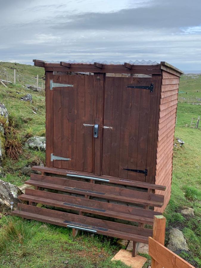 Eco Crofters Wagon By The Beach Oldshoremore Екстериор снимка